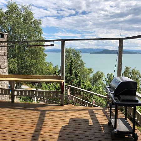 Beautiful 3 Bed Cottage In Ytteroy With Seaview Экстерьер фото